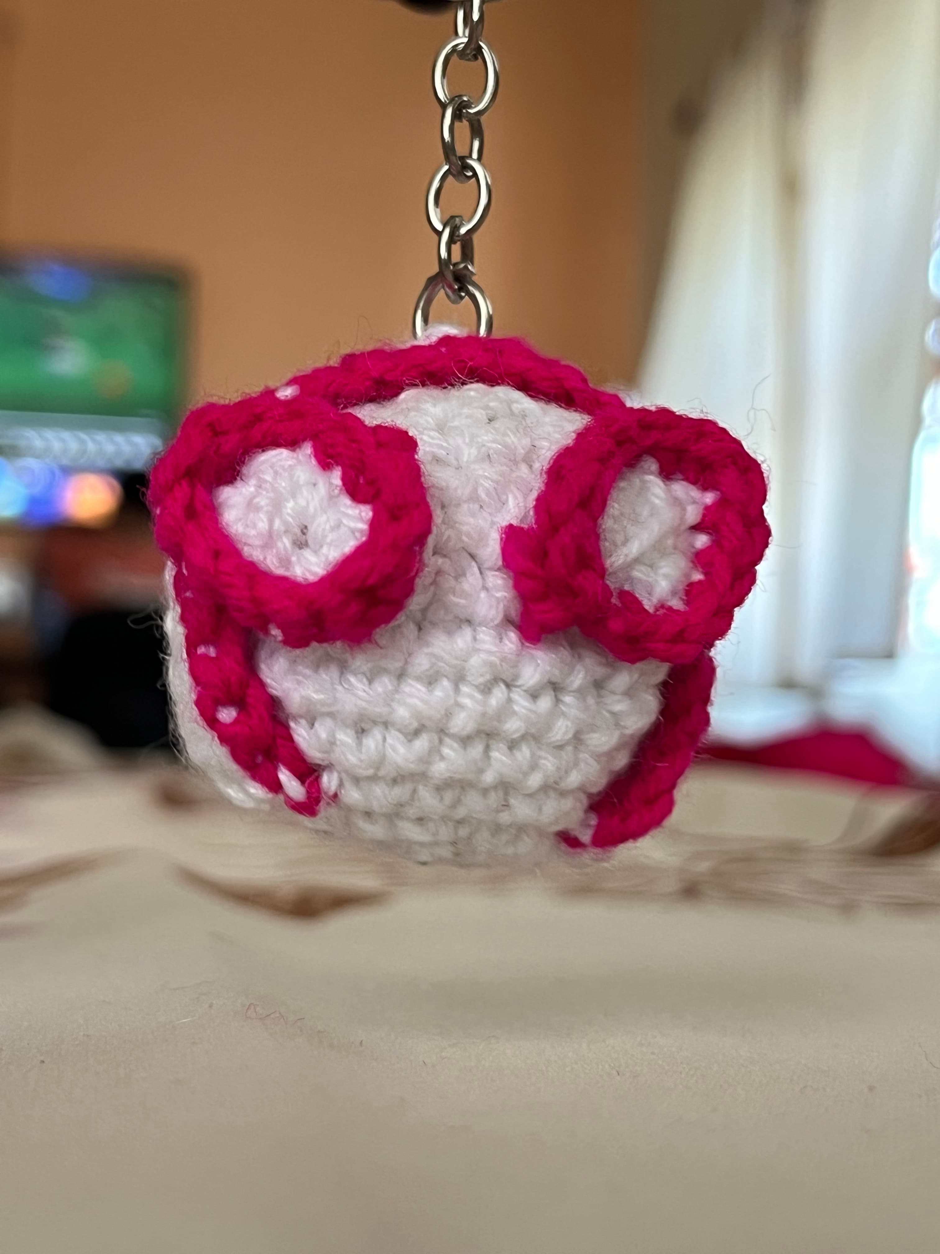 Keychain 3 in Pink & White